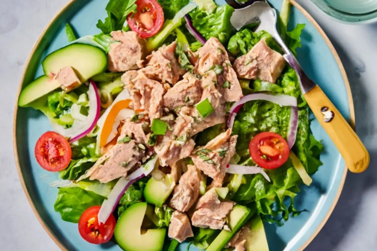 how long is tuna salad good for